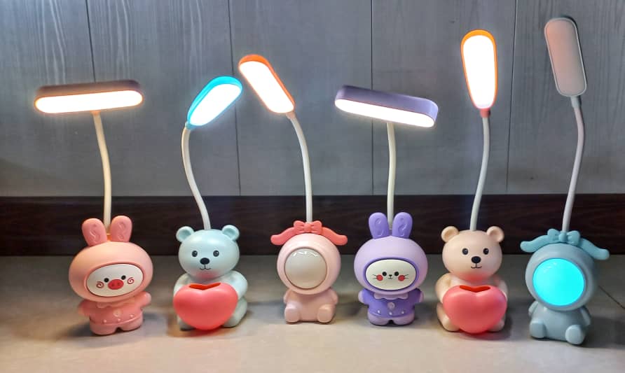 چراغ مطالعه عروسکی